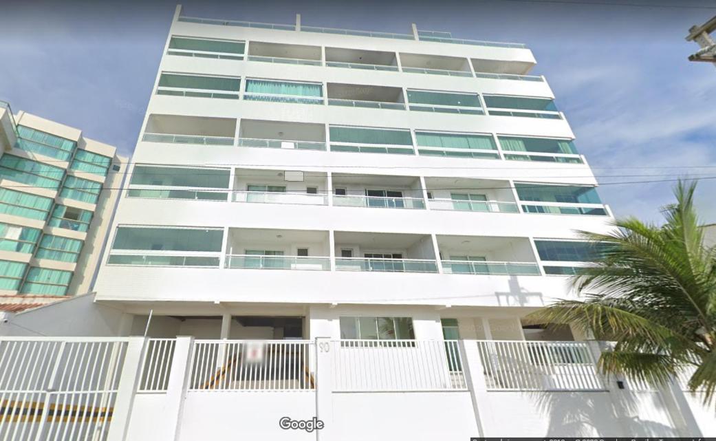 Apartamento com Vista do Mar